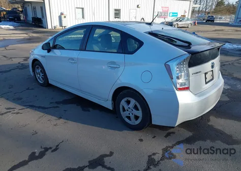 2010 Toyota Prius Iii z USA, uszkodzony, nr VIN JTDKN3DU0A0058457